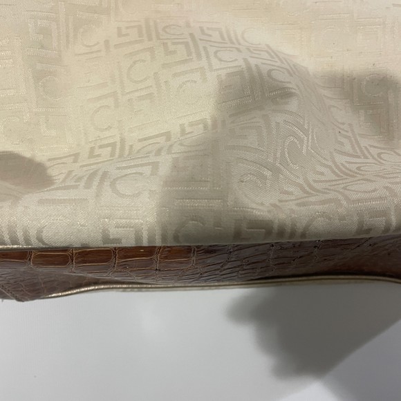 Liz Claiborne hobo vintage bag  15” wide  Leather straps - Picture 15 of 16